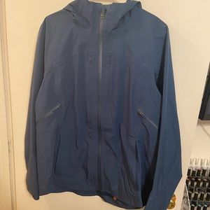 Lululemon Rain Jacket/Shell
